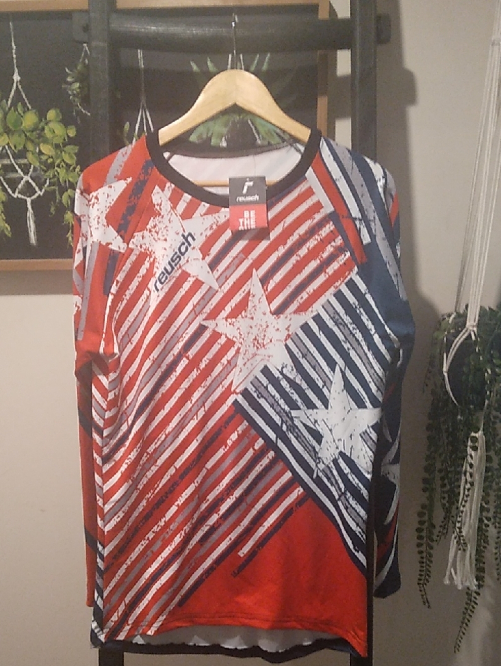 Men's Reusch Patriot II Soccer Goalie Shirt Size L